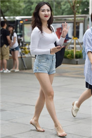 街拍美女时尚穿搭作品